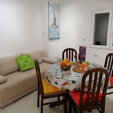Apartment Marina Komiza Exterior photo