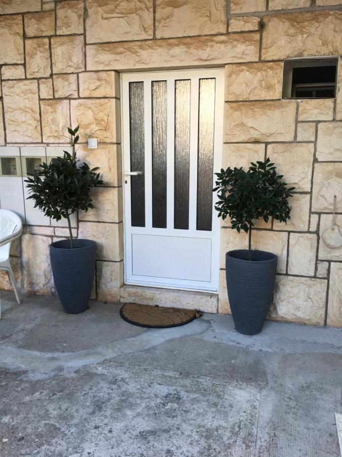 Apartment Marina Komiza Exterior photo