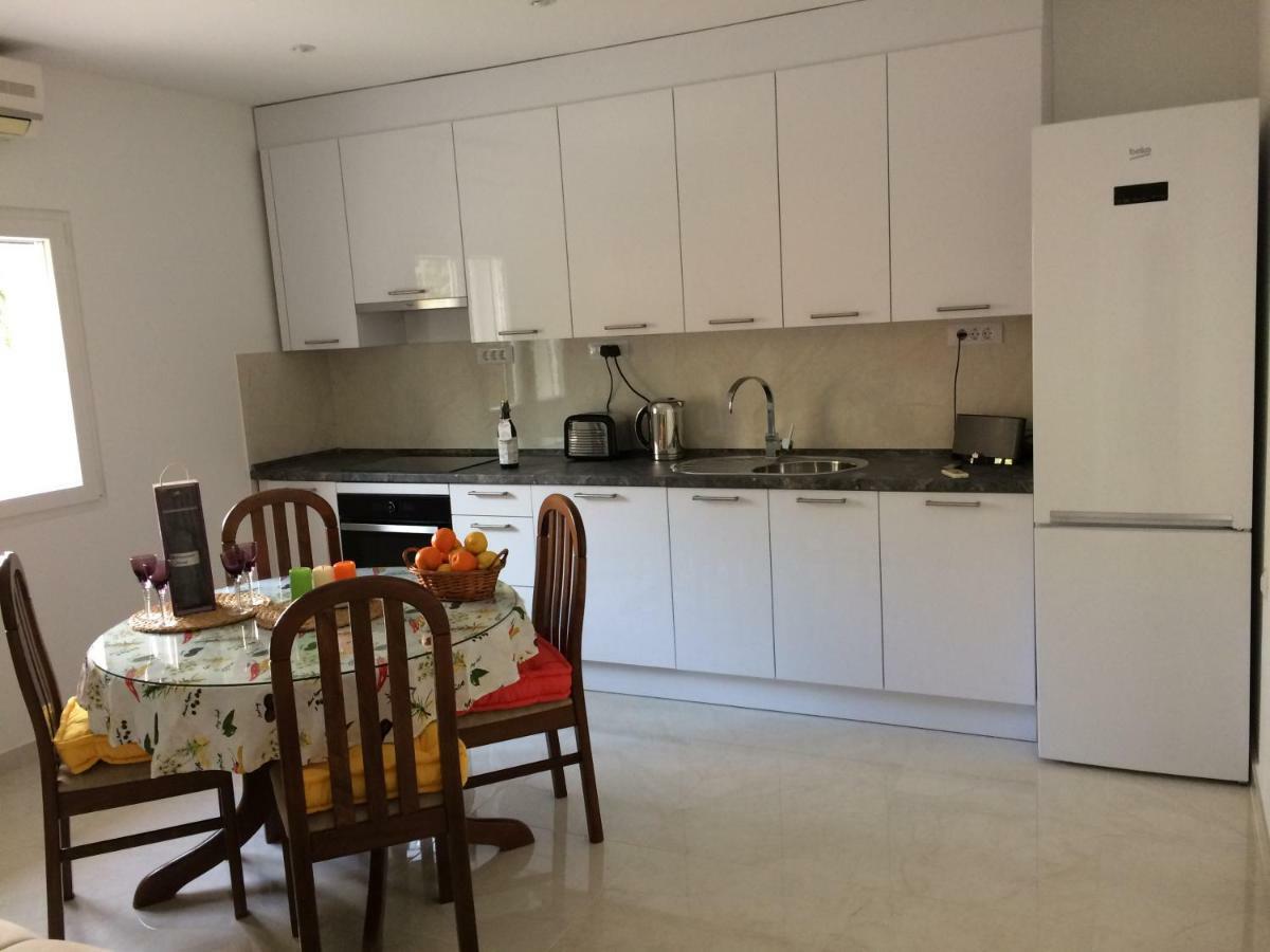 Apartment Marina Komiza Exterior photo