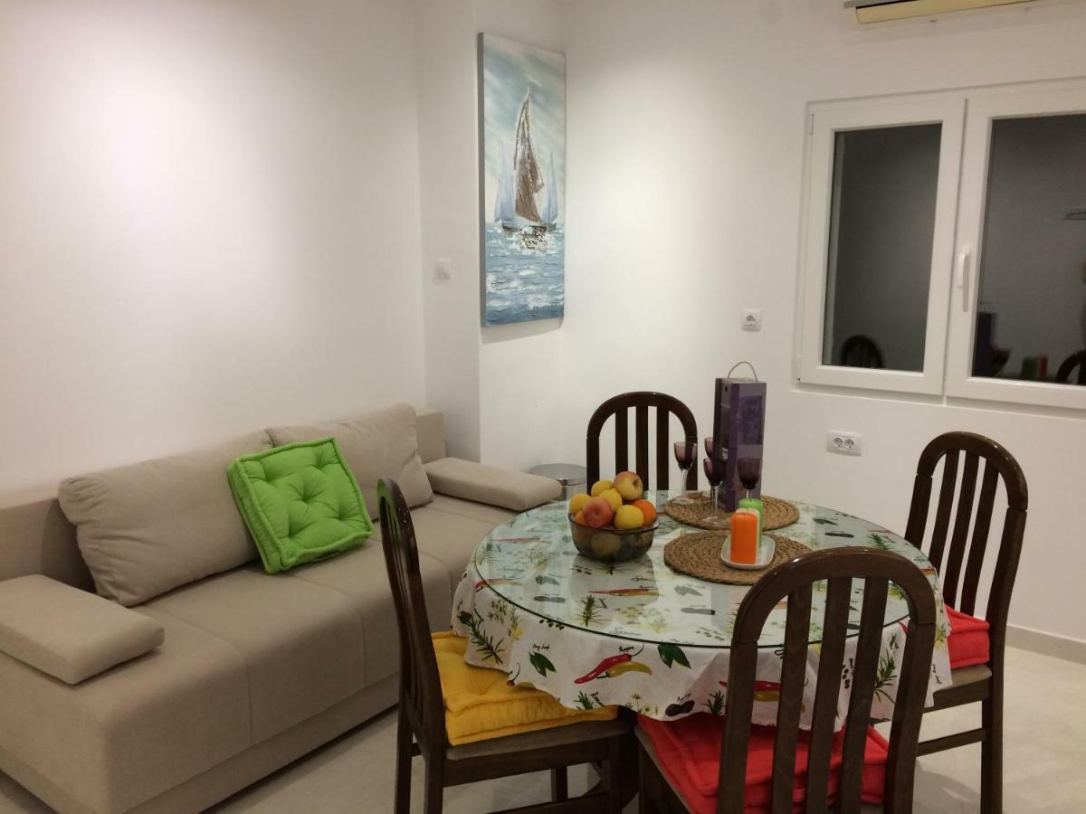 Apartment Marina Komiza Exterior photo